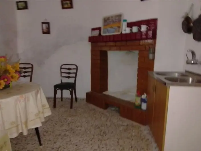 Casa de Pueblo 5 Dormitorios en Venta Reforma Parcial