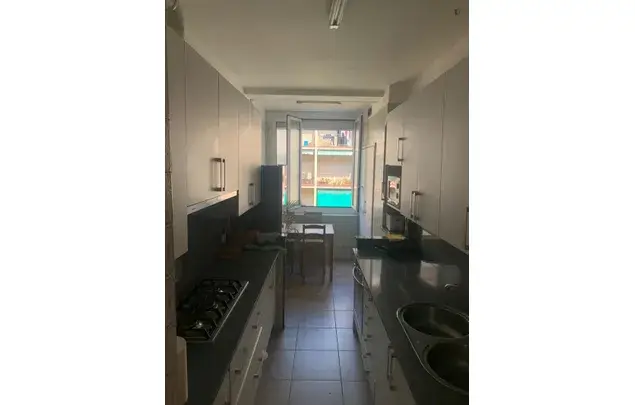 Apartamento 5 Dormitorios Barcelona Alquiler 3-24 Meses