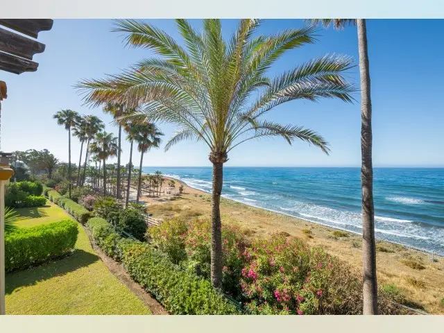 Piso de 3 Dormitorios en venta Río-Real, España