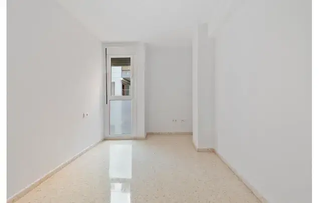 Alquiler Apartamento 3 Dormitorios 120m2 Alicante