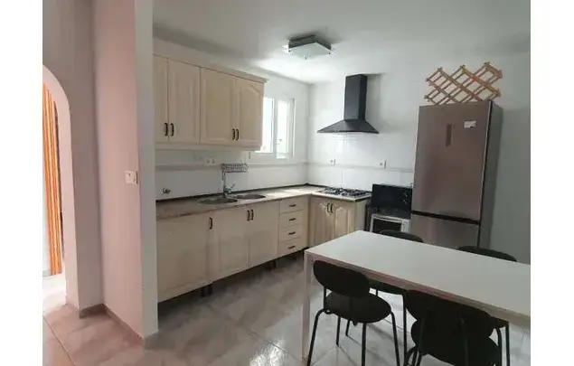 Alquiler de Habitaciones en Granada 120m2