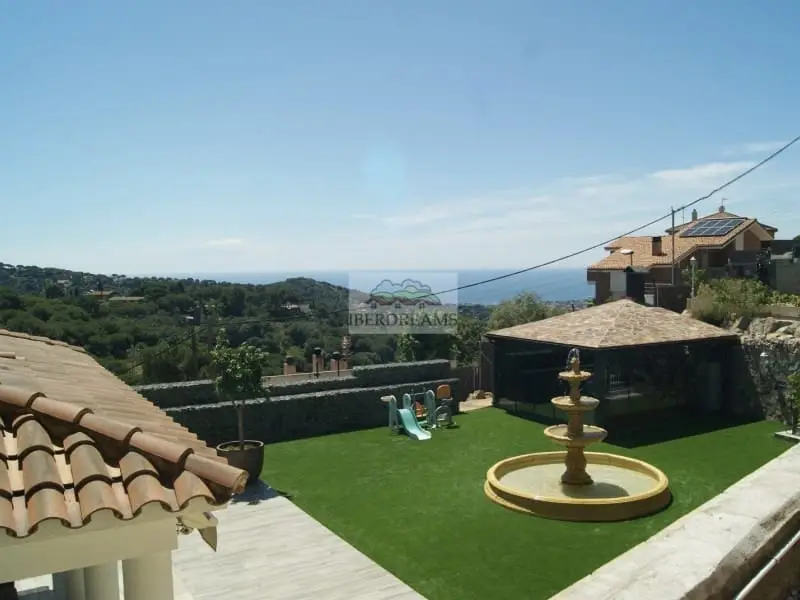 Chalet en Venta en Alella Barcelona Ideal Familias