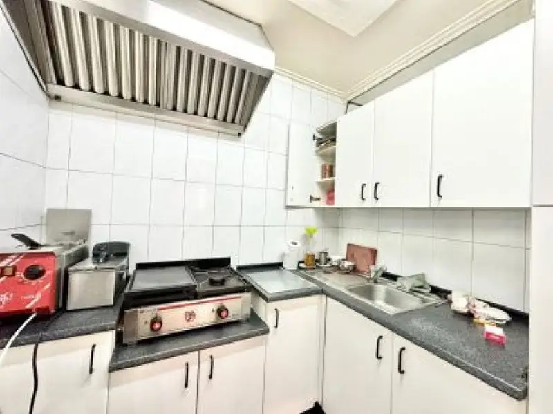 Venta Local comercial en Vitoriano - Ref: 1013072