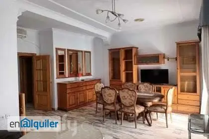 Alquiler casa con 2 baños