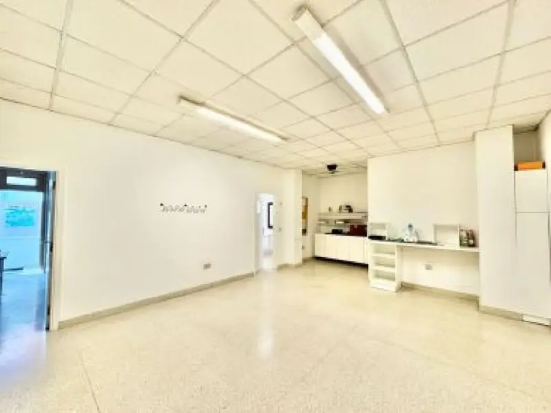 Venta Local Comercial Vitoriano 152m2 3 Locales Contiguos