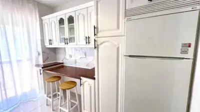 Piso en alquiler en Calle de Antonio de la Cadena