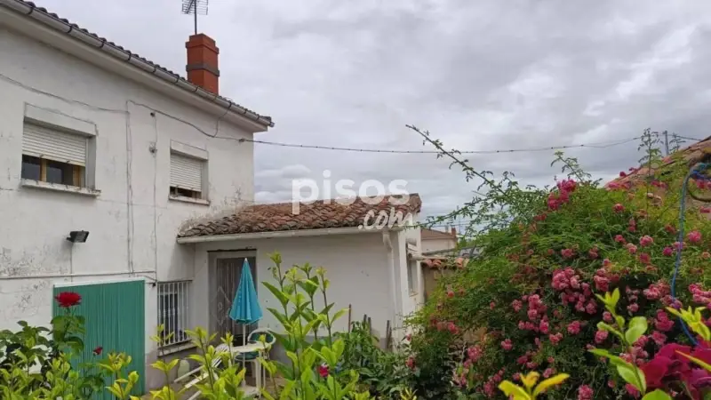 Casa adosada en Venta en Ventosa del Rio Pisuerga