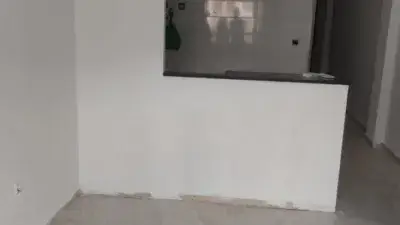 Piso en Alquiler Melilla Centro Amueblado Ascensor