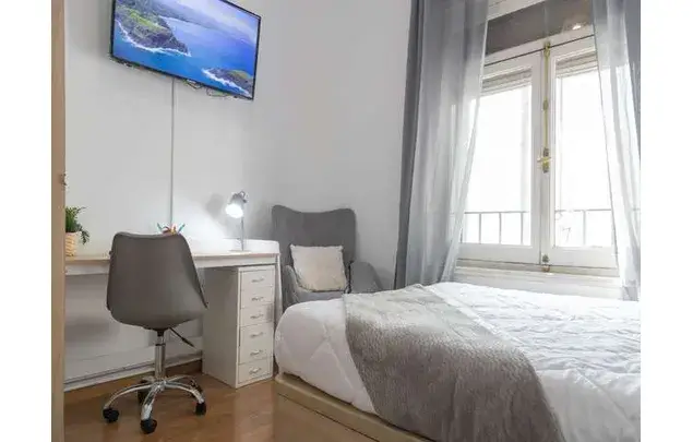 Habitacion 100m2 Madrid Alquiler Online