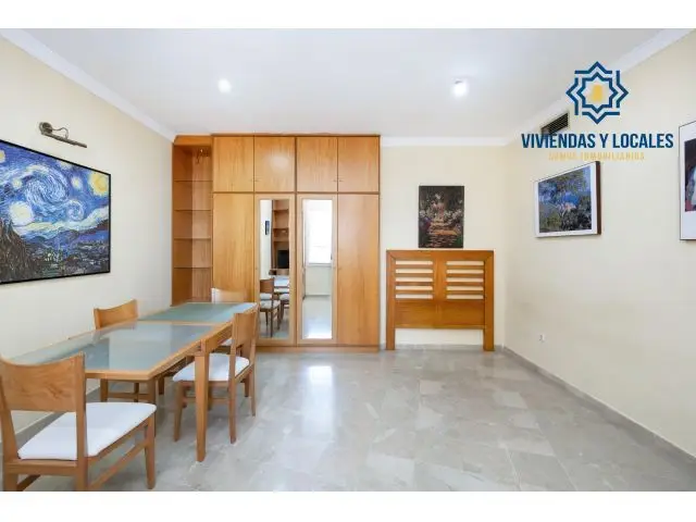 Estudio en Venta Apartahotel Granada 59m2 Garaje Piscina