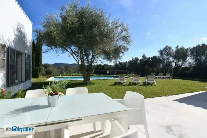 Casa de Campo Moderna en Arta con Piscina y Jardin