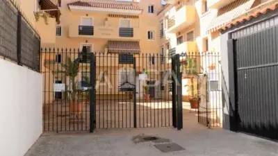 Piso en Venta Calle Molucas Cerca Playa y Centro