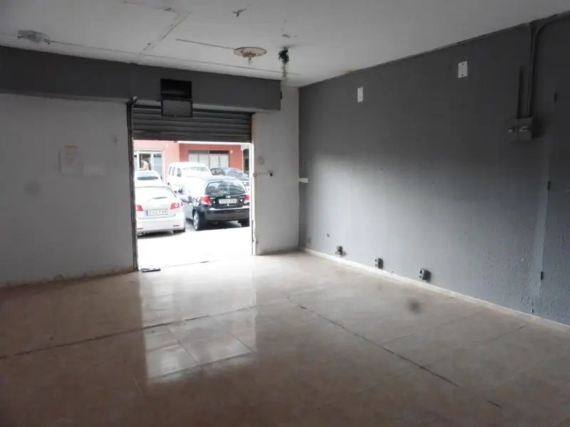Venta Local comercial en Canigó, Vilanova i la Geltru - Ref: S60485517