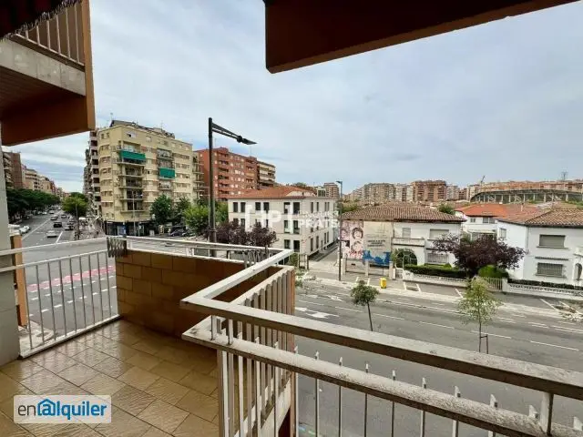 Alquiler piso estudiantes Lleida Facultad Medicina