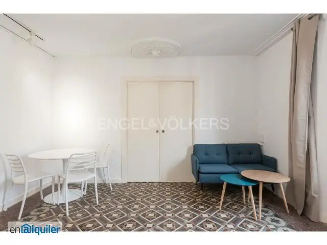 Alquiler Piso 3 Dormitorios Ascensor Trastero Barrio Gótico