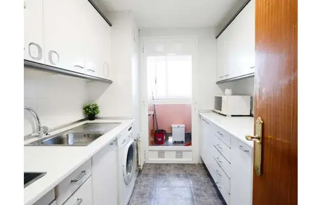 Alquiler Apartamento 4 Dormitorios Alcalá de Henares Piscina