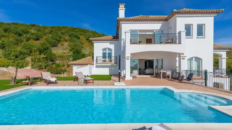 Alquiler Villa 4 Dormitorios Andalucia Piscina Privada