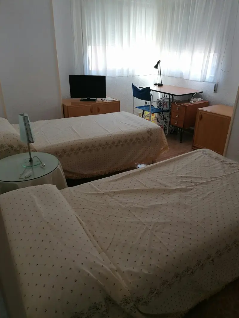Habitacion Alquiler Murcia Amueblada con Aire Acondicionado