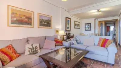 Piso en venta en Playa Granada 135m2 3 dormitorios terraza garaje trastero