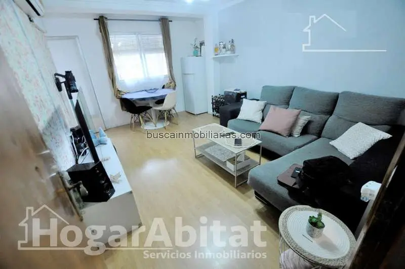 Piso en Venta en Pucol Luminoso con Balcon Cerca de la Estacion