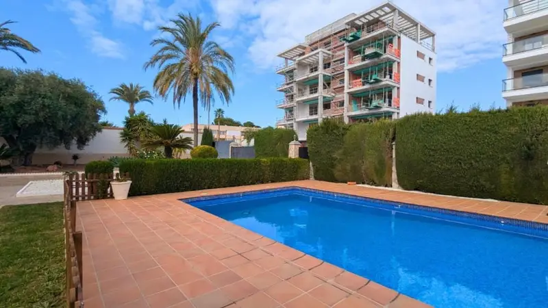 Villa en Venta Mil Palmeras Alicante Costa Blanca