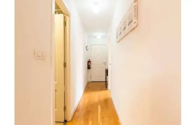 Apartamento 2 Dormitorios Granada Amueblado Todo Incluido