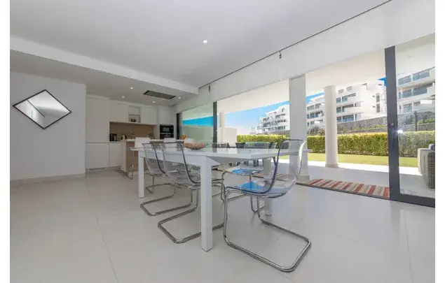 Alquiler Apartamento 4 Dormitorios 151m2 Benalmádena
