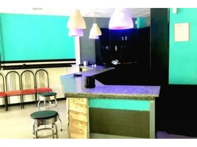 Local Comercial en Pola de Siero: Oportunidad en Zona de Alto Tránsito