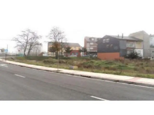Terreno Urbano en Bembibre 398m2 - Ideal para Construir