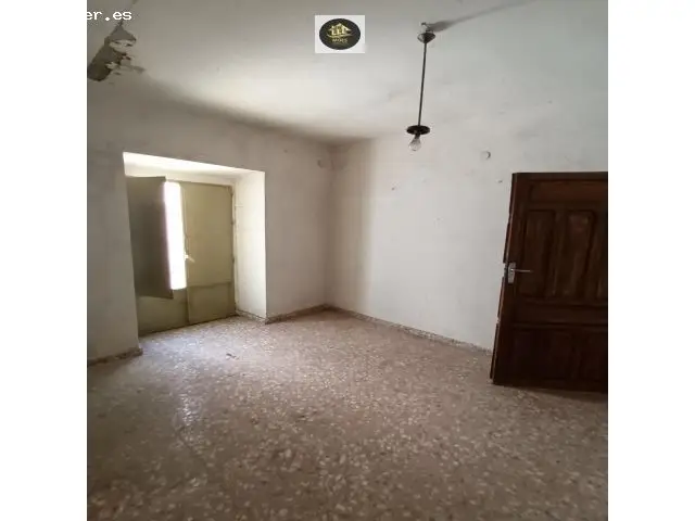 Casa en casco antiguo de Úbeda para reformar 270m2