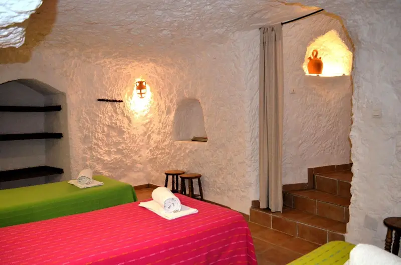 Cuevas en Venta Gorafe Granada Ideal Parejas Familias