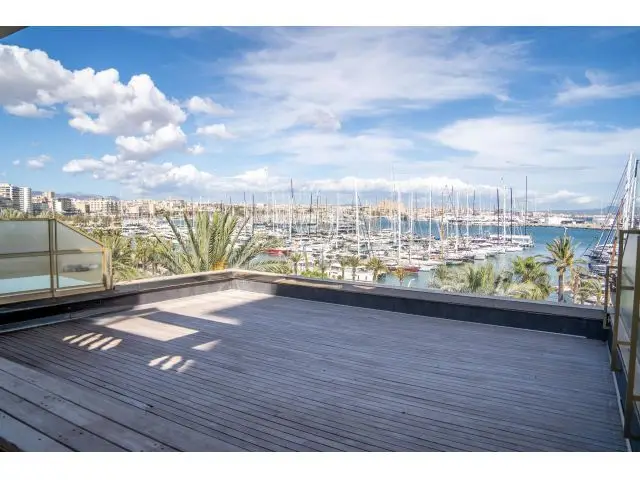 Apartamento en Palma Paseo Maritimo con Vistas al Mar