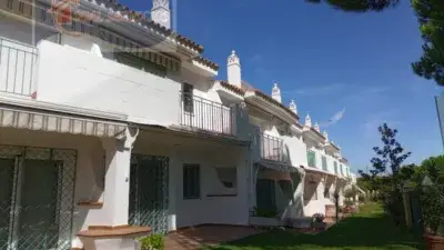 Casa adosada en alquiler en Cartaya