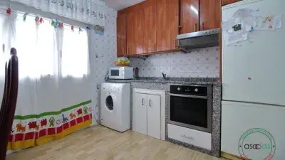 Piso en venta en La Calzada Gijon 4 dormitorios amueblado