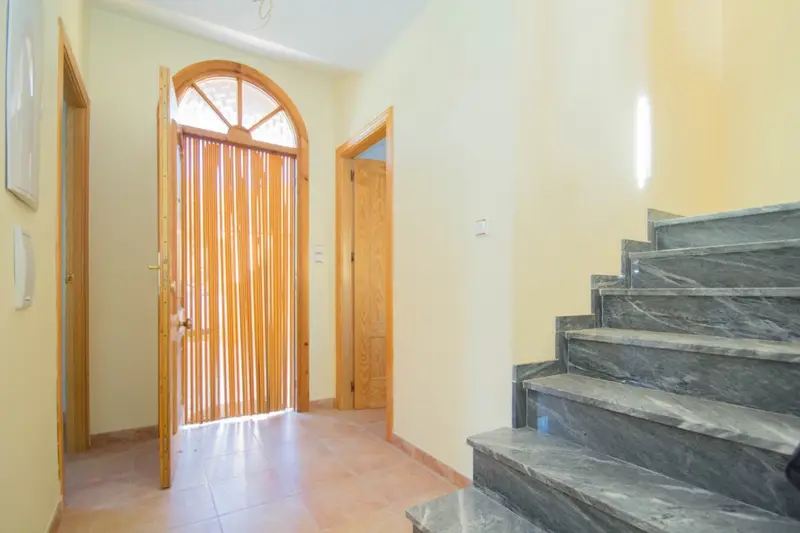 Chalet con Piscina en Güéjar Sierra