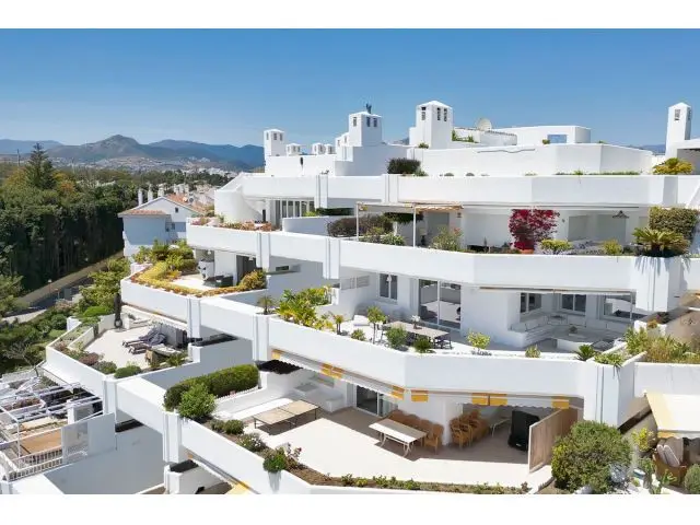 Apartamento Lujo 3 Dormitorios Guadalmina Baja Vistas al Mar
