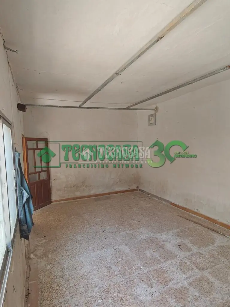 Casa en Venta Bargas 121m2 Patio Terraza Reforma