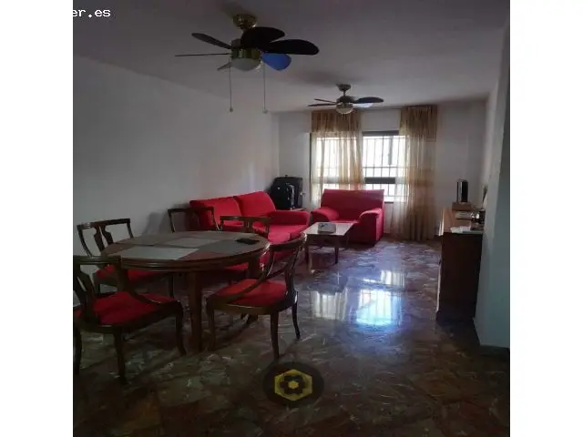Apartamento Amueblado en Camino de Ronda 1 Dormitorio