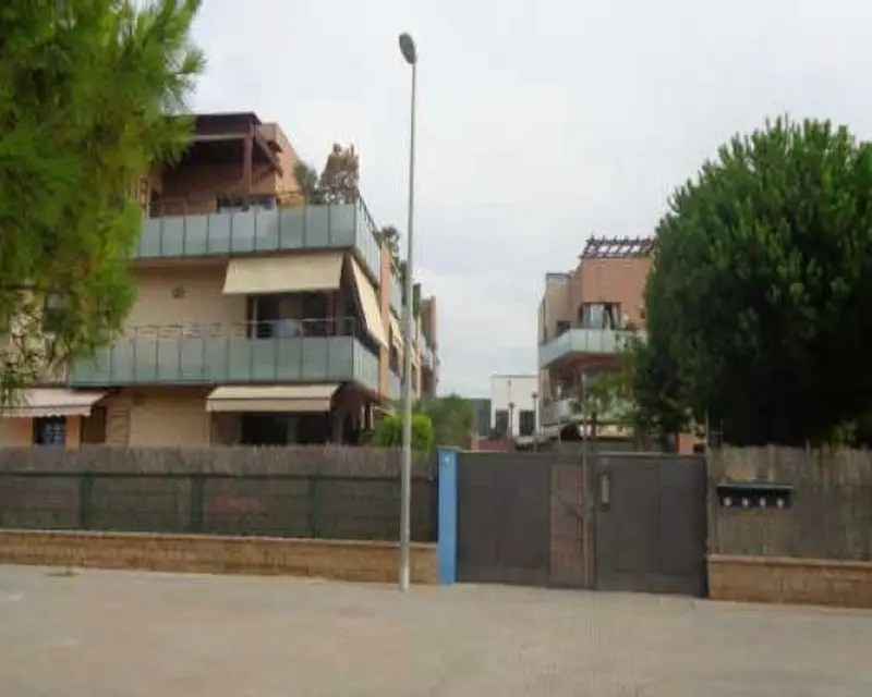 Piso 123m2 Clot Basso i Mota Sant Pere Barcelona