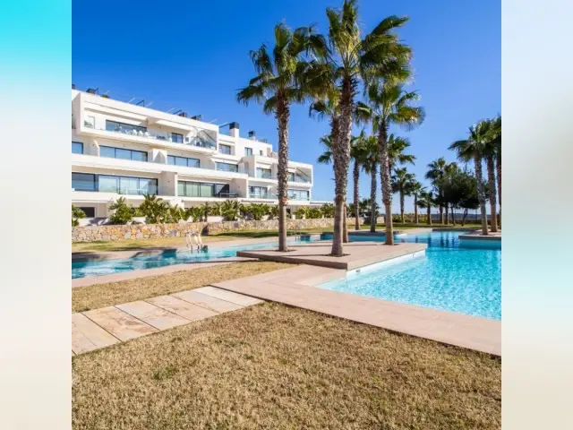 Apartamento 3 Dormitorios Campoamor Golf Resort