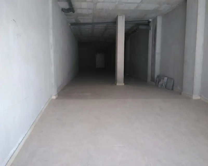Local Comercial 159m2 Beniajan