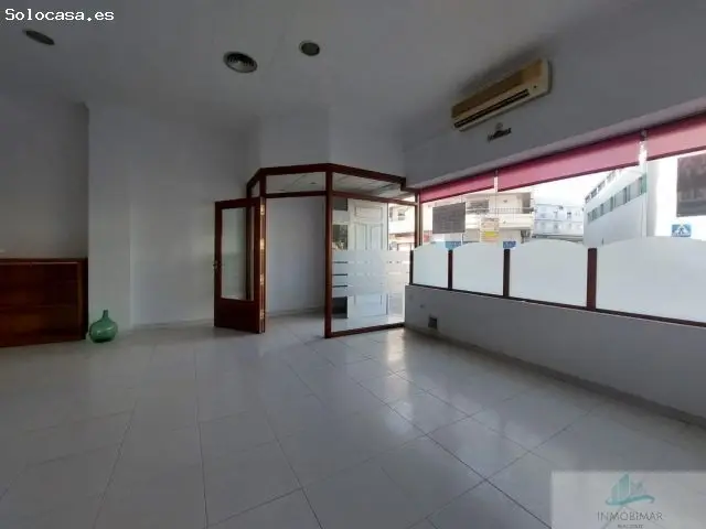 Local Comercial en Venta Salobre	ña Granada 80m2