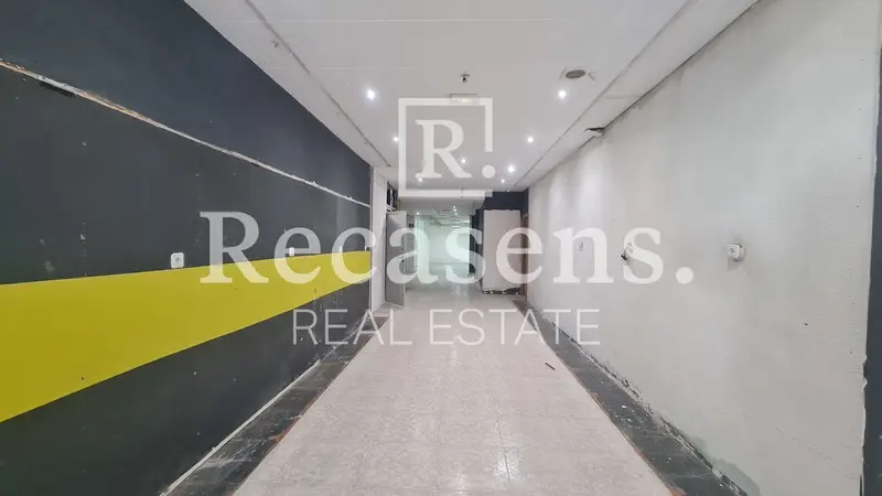 Local Comercial en Alquiler Valencia 225m2