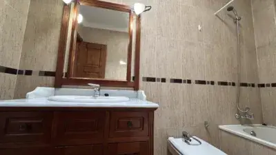 Dúplex con Local Comercial en Venta Campohermoso