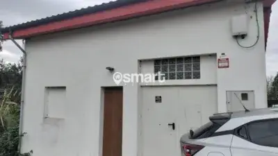 Chalet en venta en Llaranes cerca de Avil	 es