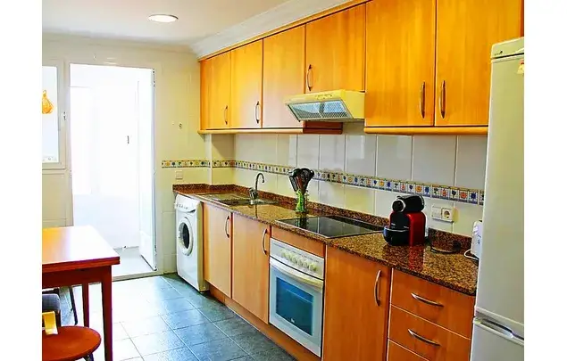 Apartamento 4 Dormitorios 120m2 Alicante Playa Piscina