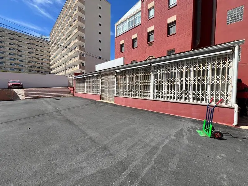 Local Comercial 300m2 Cabo Cervera Torrevieja Cerca del Mar