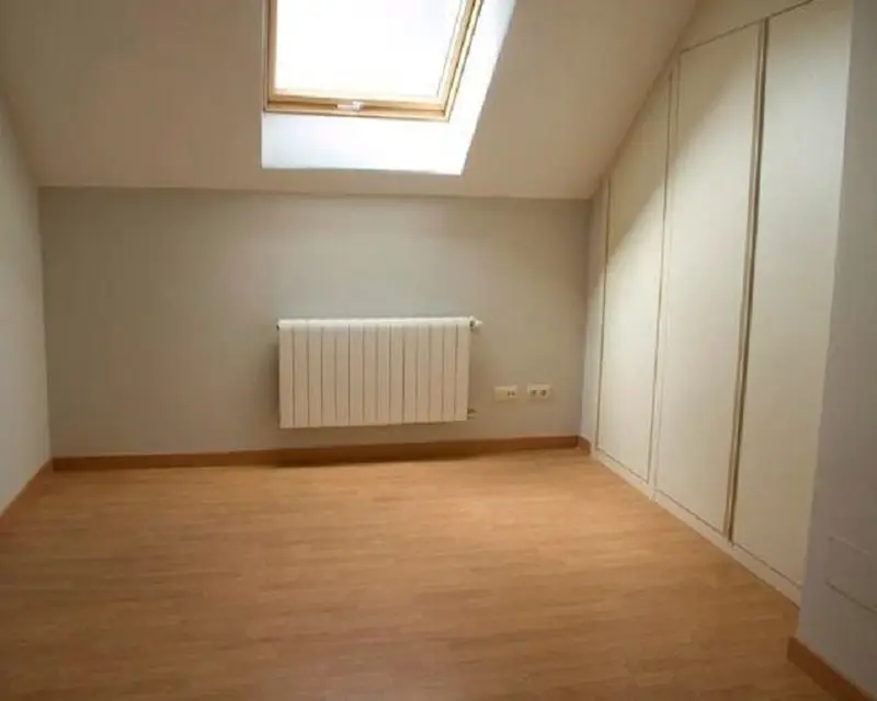 Piso 102m2 Tarancon Calle Onda San Isidro