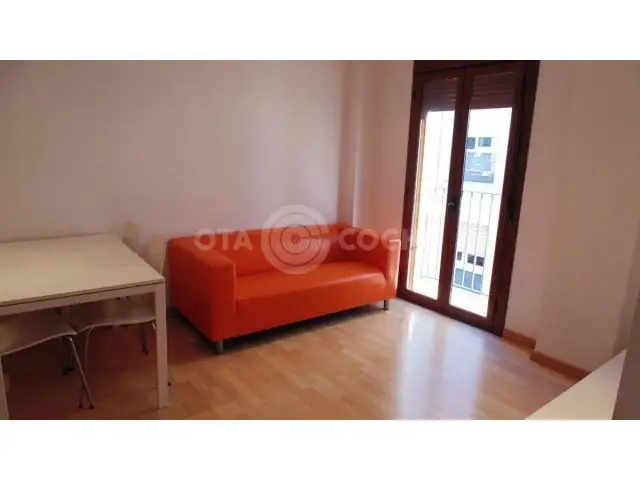 Piso Reus Centro para Inversores 1 Habitacion Alquilado