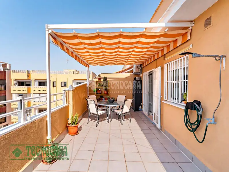 Piso en venta en Roquetas De Mar